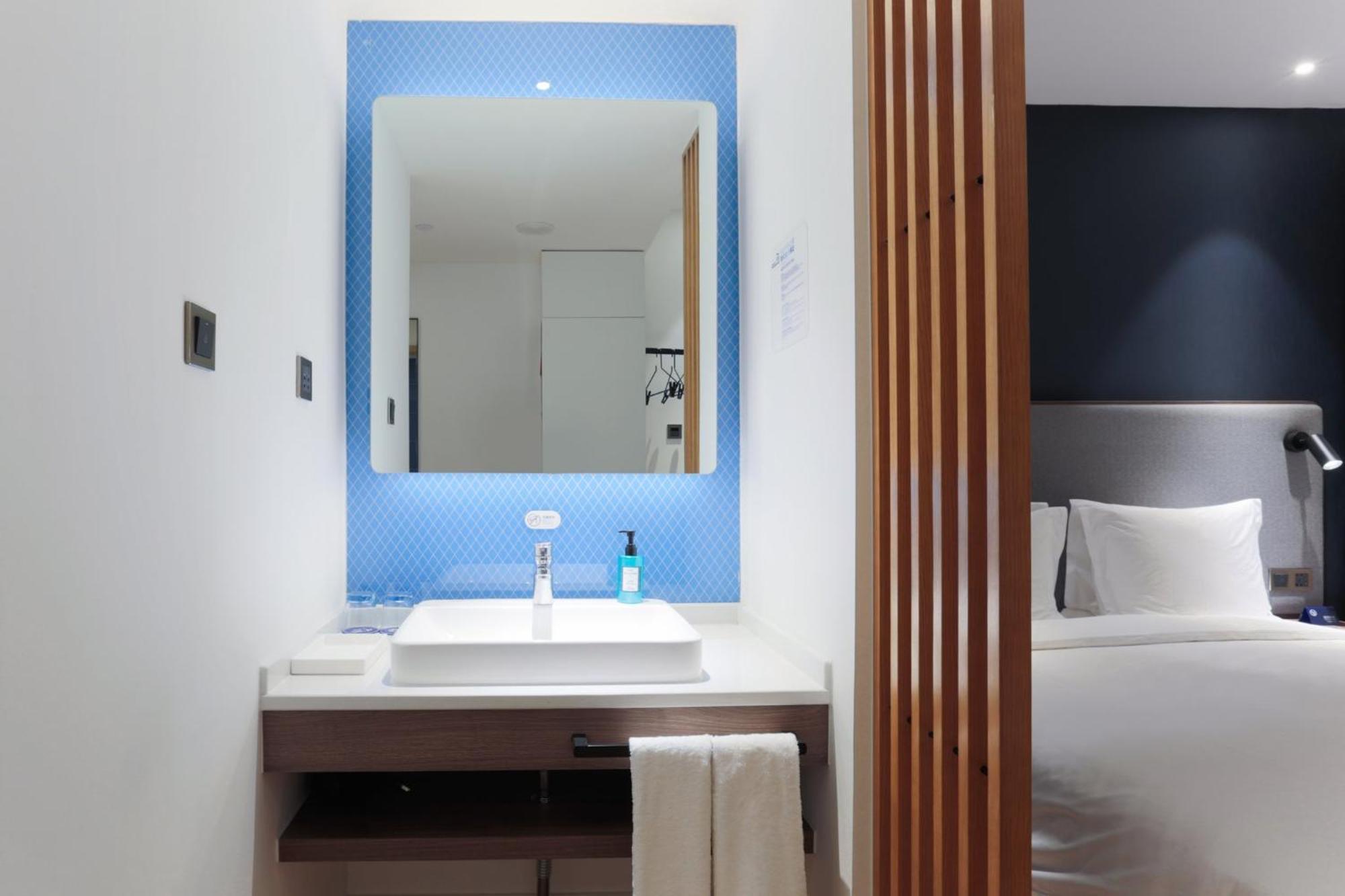 Holiday Inn Express Jiuzhaigou,Only 600 Meters To Jiuzhaigou Park By Ihg المظهر الخارجي الصورة